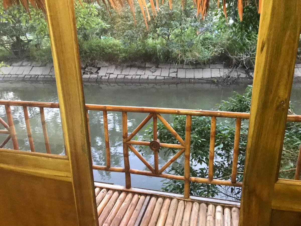 Hotel Trang An Lim Garden Xuan Son Exterior foto