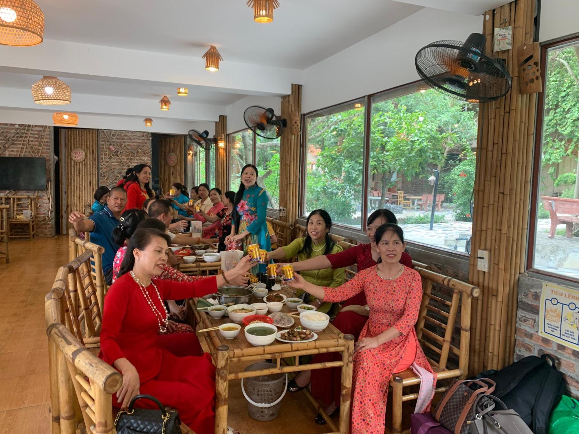 Hotel Trang An Lim Garden Xuan Son Exterior foto